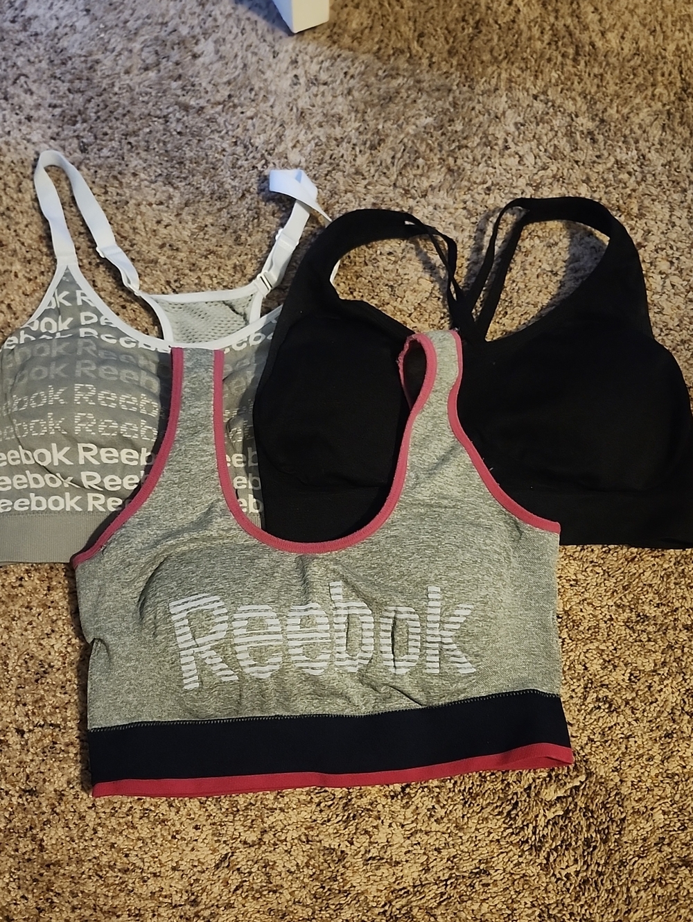 Spoorte Bras Set Of Three Two Reebok With Removsble Pads